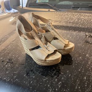 Women’s Wicker Wedge size 8.5
